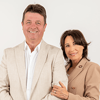 V. Zoltán & Győrfi Anett